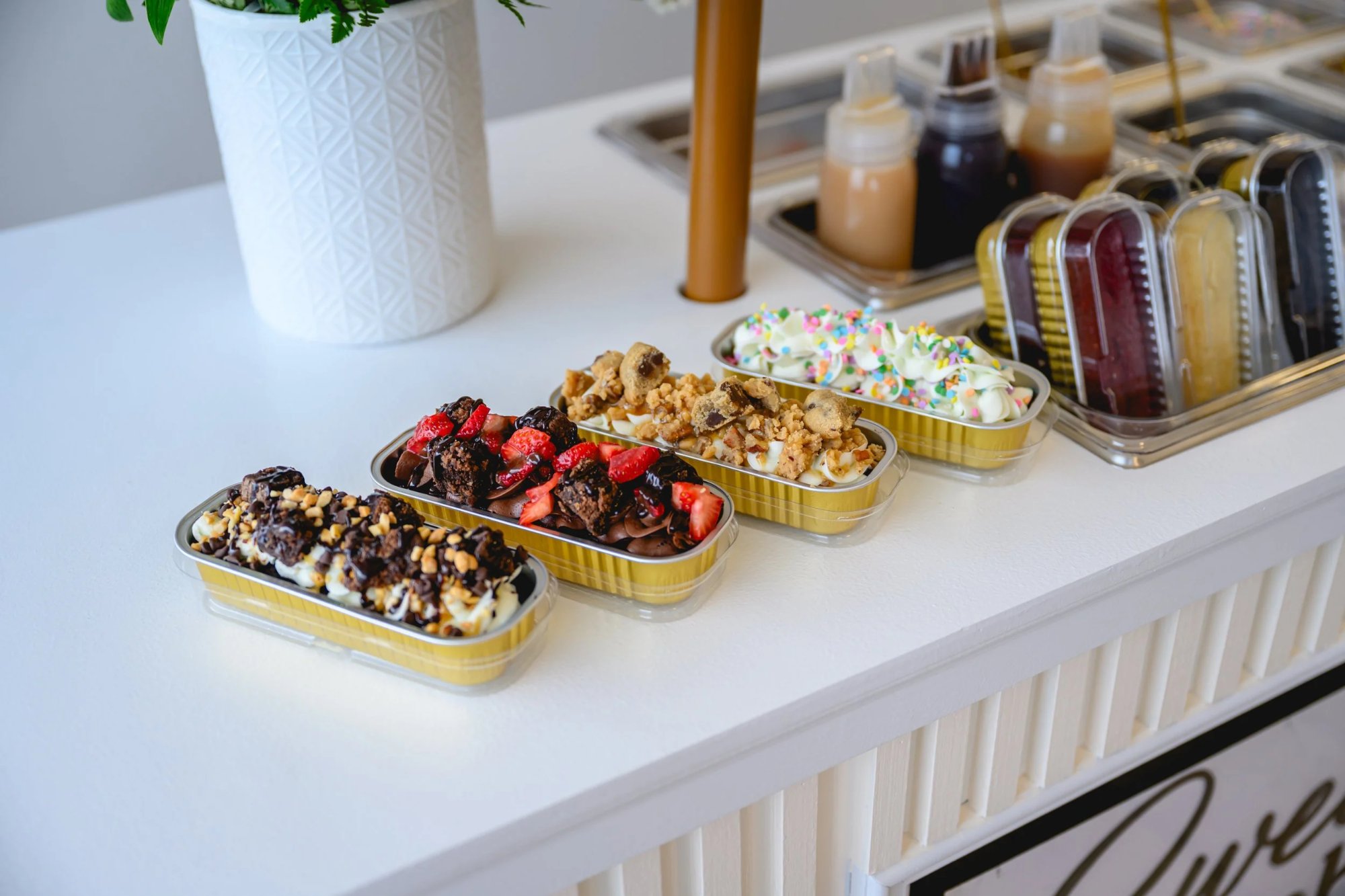 Dessert cart display